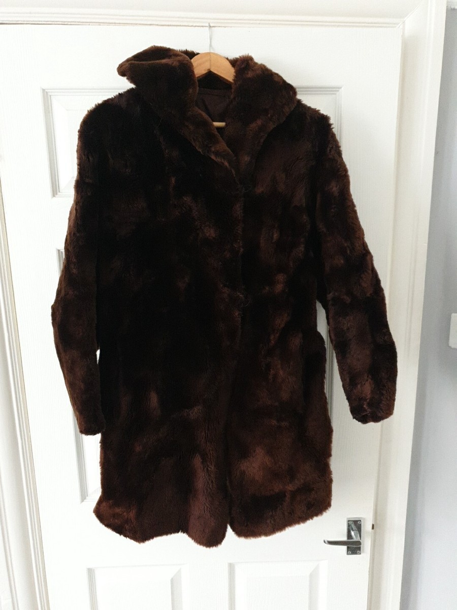 Coat woman