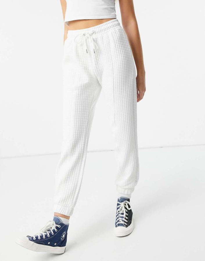 بنطلون رياضي نسائي Bershka – أبيض, photo 3