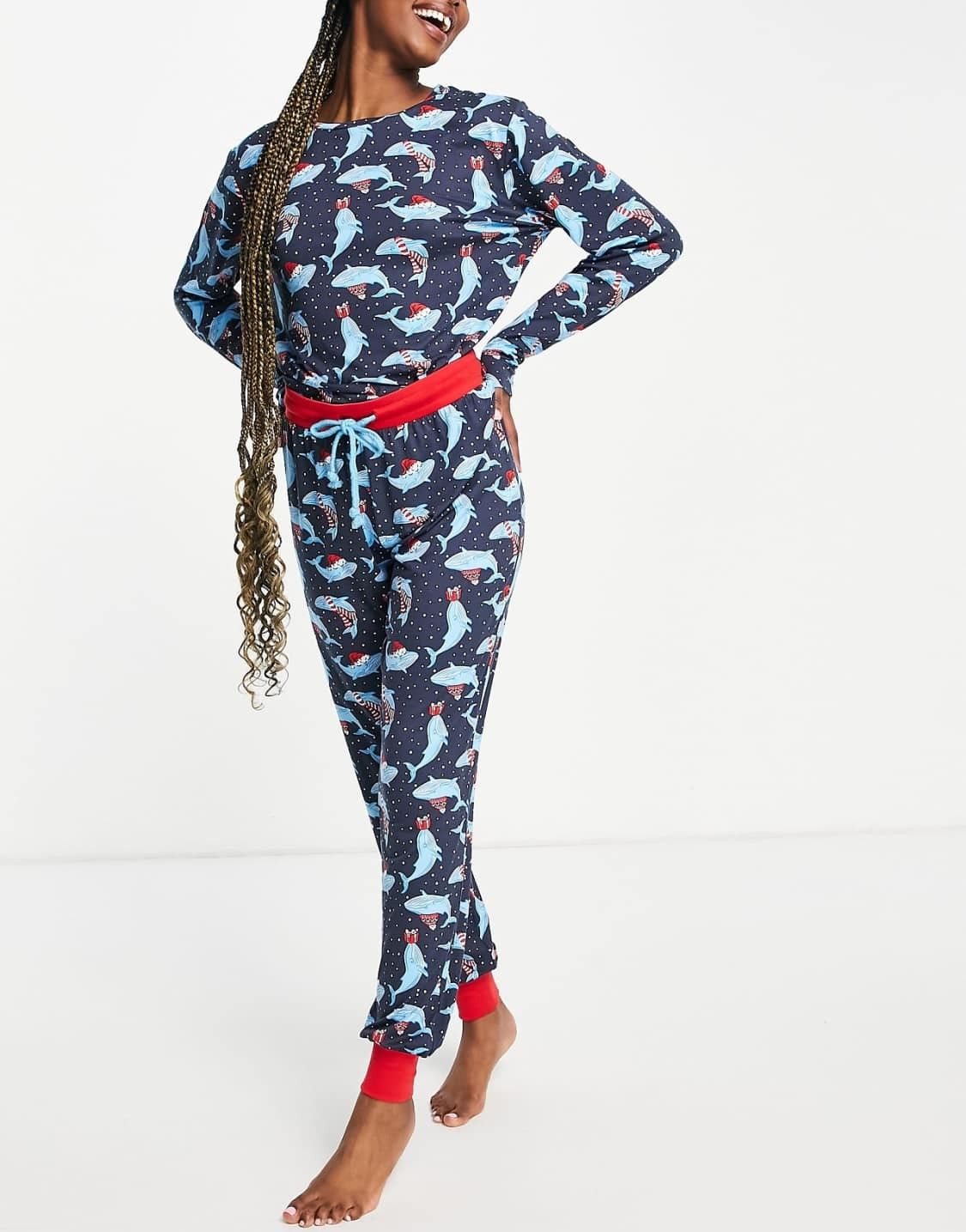 Chelsea Peers Christmas festive whales long pyjamas in navy