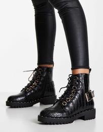 بوت هايكنغ نسائي ASOS – أسود