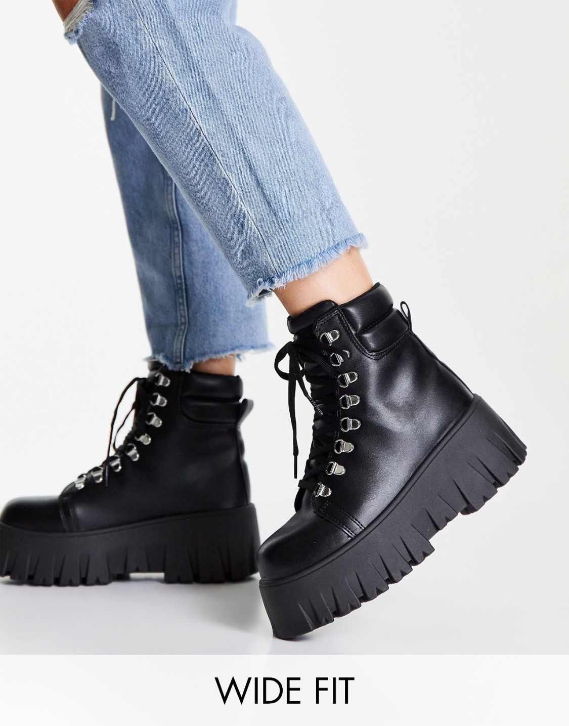ASOS DESIGN Wide Fit Anastasia chunky hiker lace up boots in black — view 1 of 4