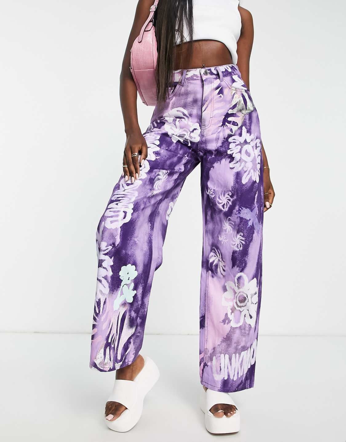 Weekday straight leg pants in purple abstract flower, photo 4