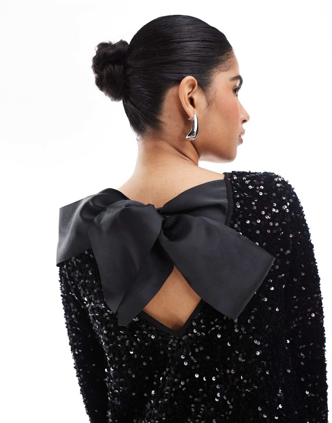 Vero moda sequin back detail bow mini dress in black, photo 2