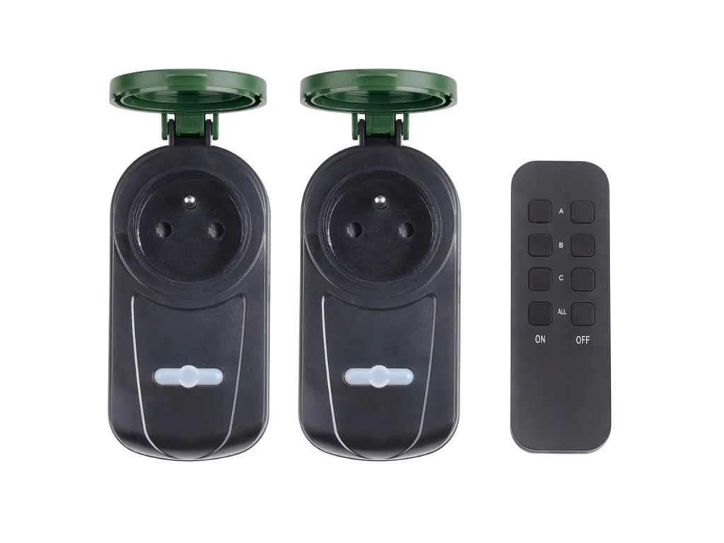 SwitchOn Outdoor radio-controlled socket set, 3-piece set with remote control from parkside