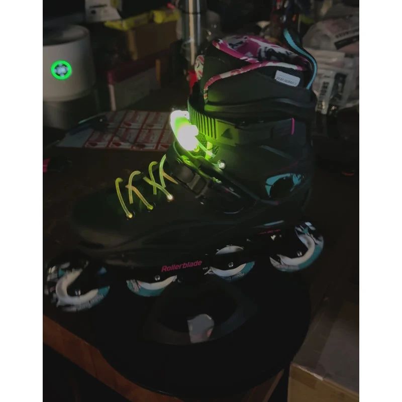 LED Light-Up Shoelaces, photo 7