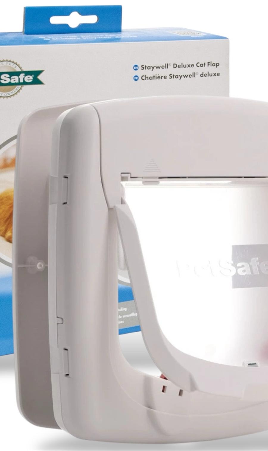 PetSafe Staywell Magnetic 4-Way Locking Deluxe Cat Flap